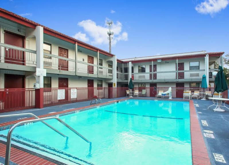 Red Roof Inn North Dallas - Park Central Luaran gambar